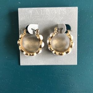 NWOT Faux pearl & gold Talbots hoop earrings